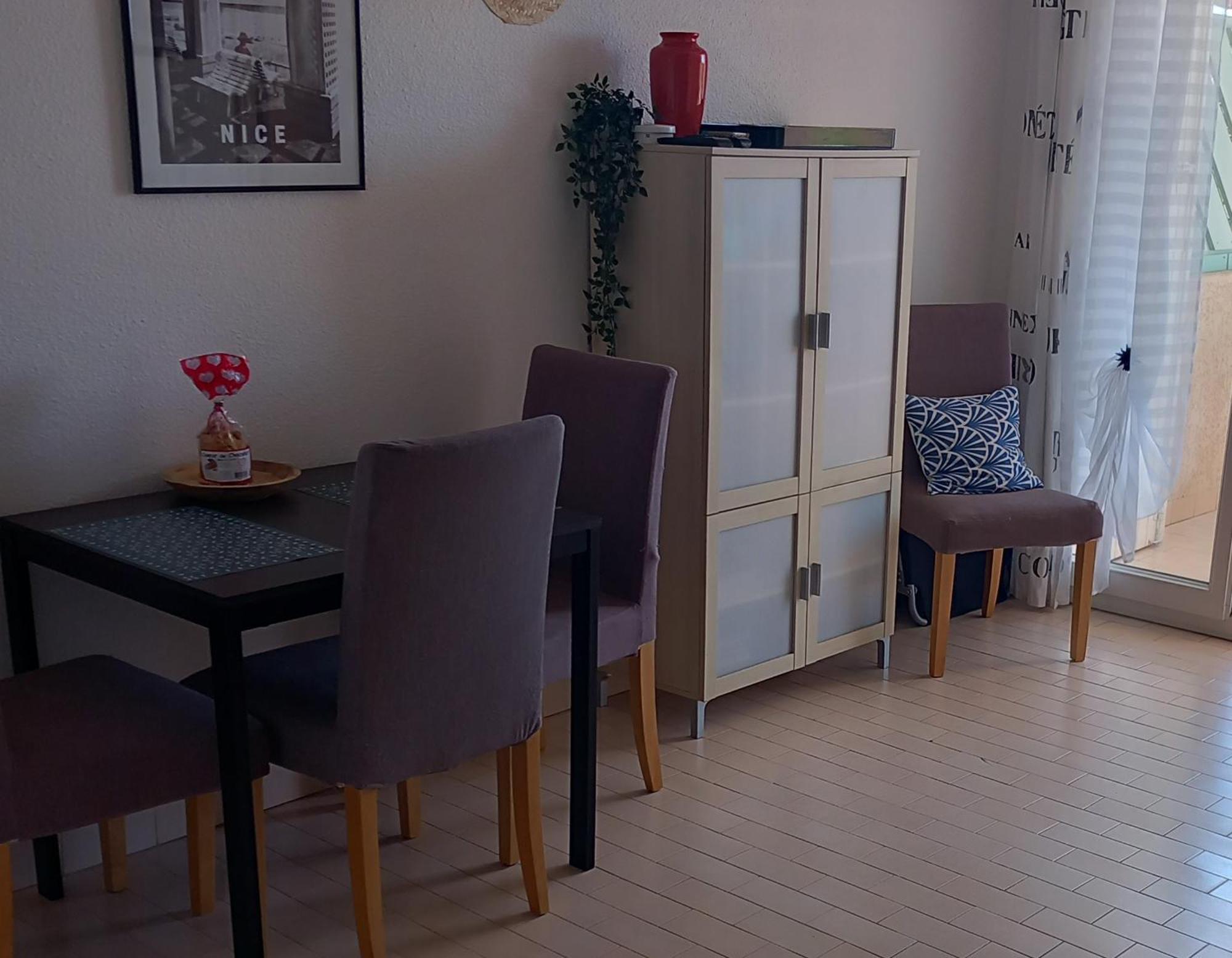 Appartement Vue Mer Piscines Parking Les Coraux Agay Plage Saint-Raphaël Eksteriør billede