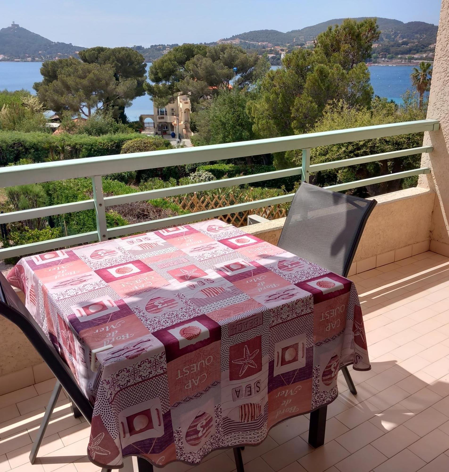 Appartement Vue Mer Piscines Parking Les Coraux Agay Plage Saint-Raphaël Eksteriør billede